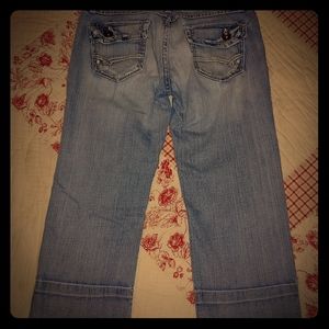 BKE Madison Size 27